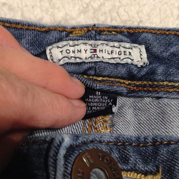 Tommy Hilfiger med wash denim boyfriend capris 8 - Picture 5 of 7